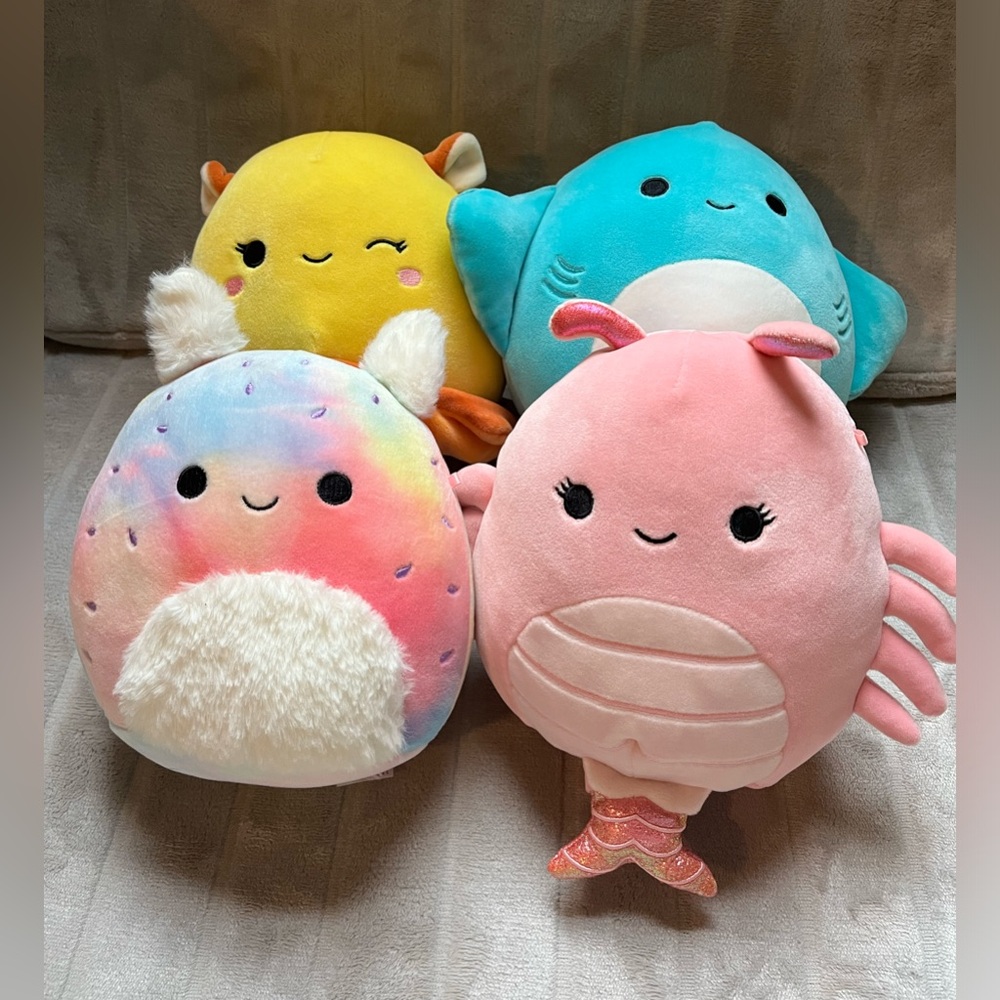 Lot of (4) Squishmallow 8” plush toys. Excellent condition!
